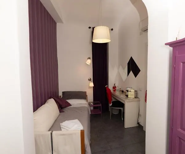 Cento Passi Dal Vaticano Bed and breakfast 3*