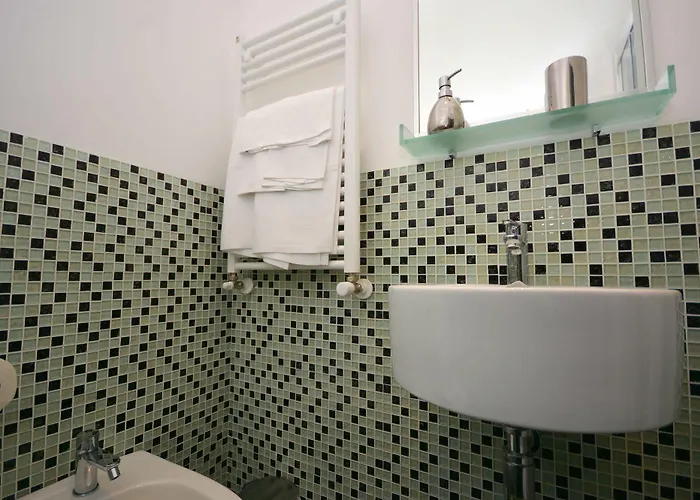 Cento Passi Dal Vaticano Bed and breakfast Roma